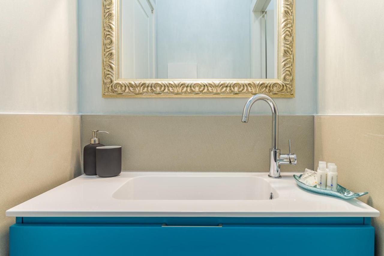 Liberty 37 Boutique Apartment Trieste Bagian luar foto