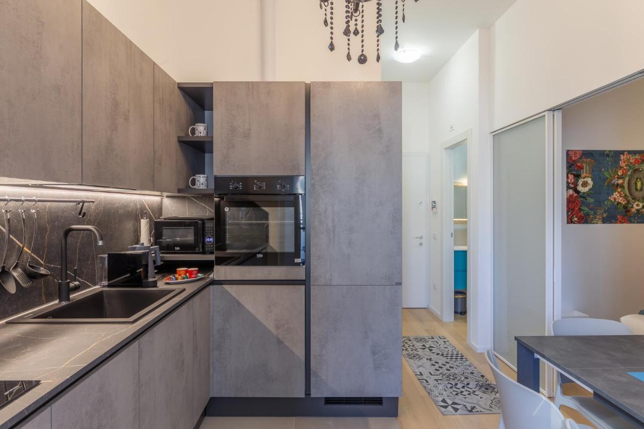 Liberty 37 Boutique Apartment Trieste Bagian luar foto